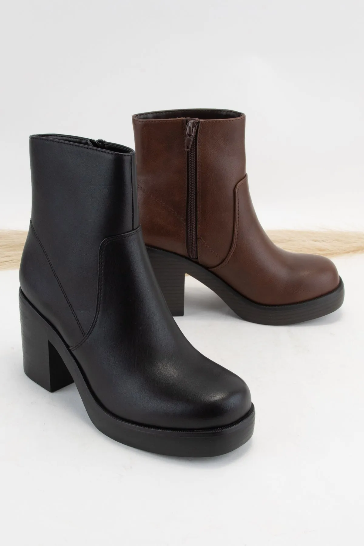 UNFURL sold by CCOCCI