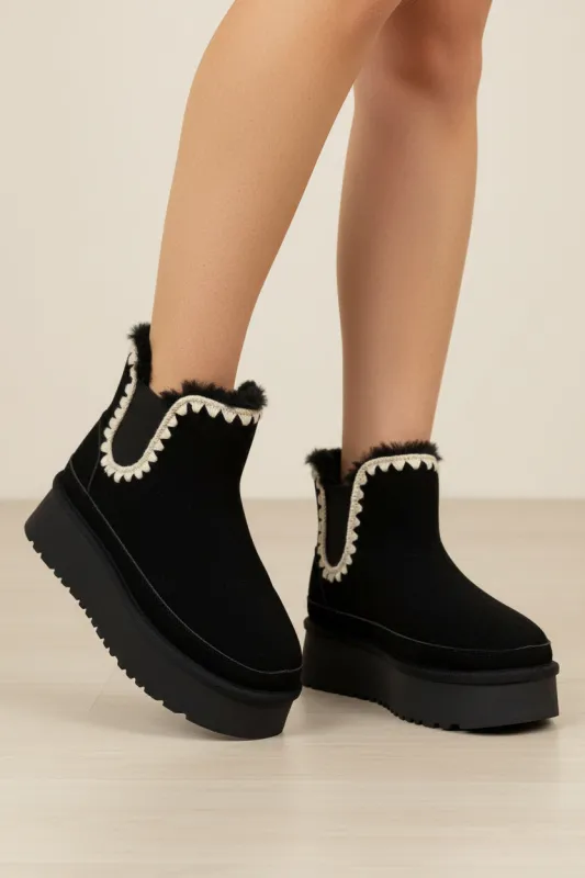 LINDSAY sold by CCOCCI