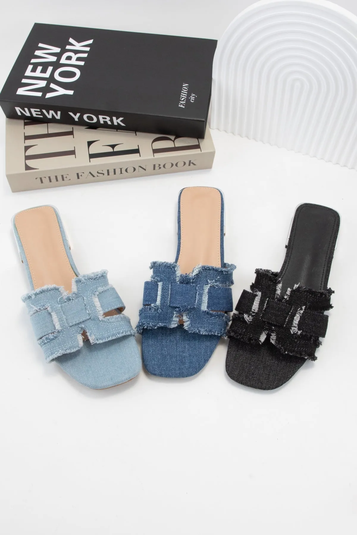 SQUARE-35 RAW EDGE DENIM WOVEN UPPER SANDAL sold by CCOCCI product image thumbnail 4