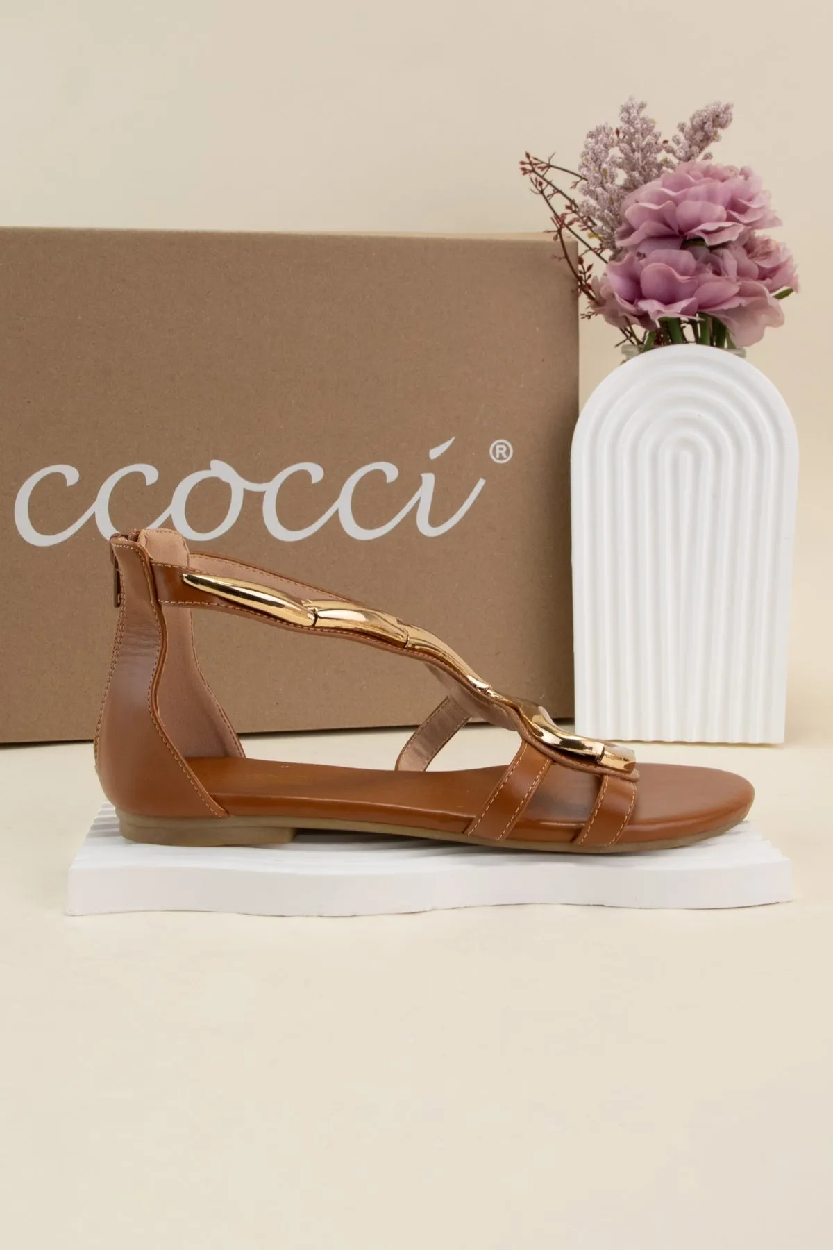 SNAKE GOLDEN METAL DECOR ANKLE STRAP FLAT SANDALS sold by CCOCCI product image thumbnail 4