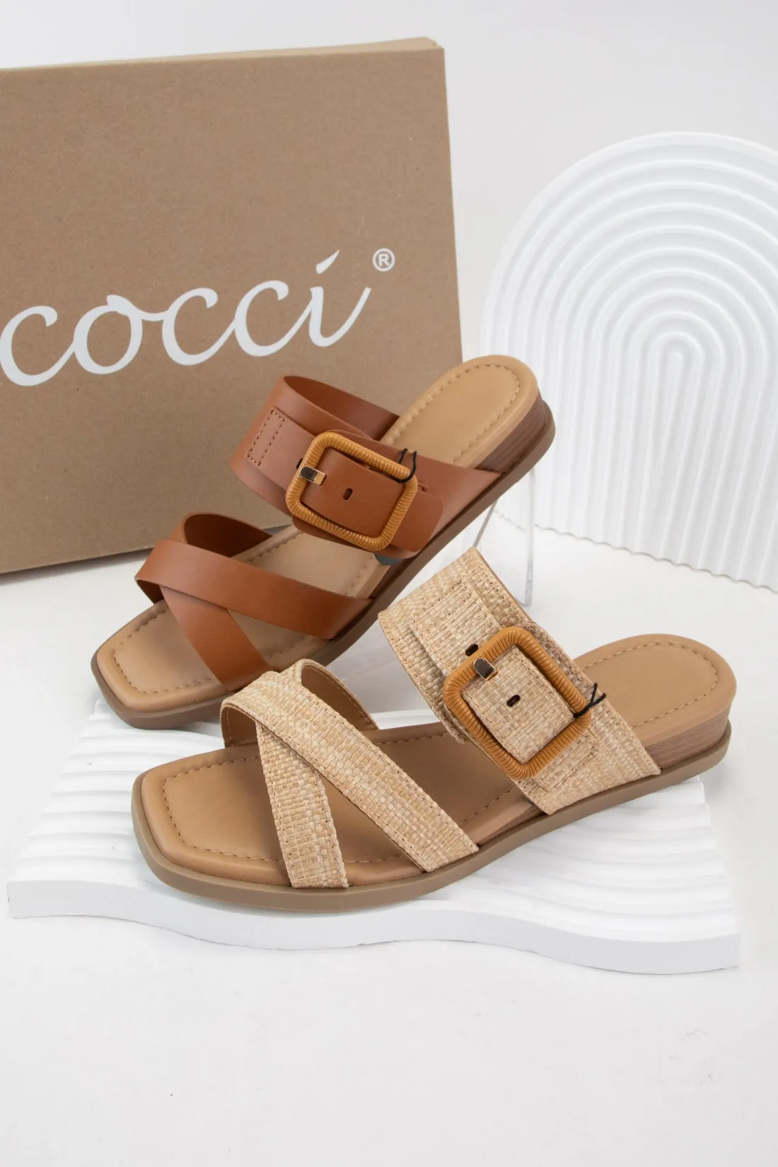 CARRY WIDE FIT SQAURE TOE MINI WEDGE SANDALS sold by CCOCCI product image thumbnail 2
