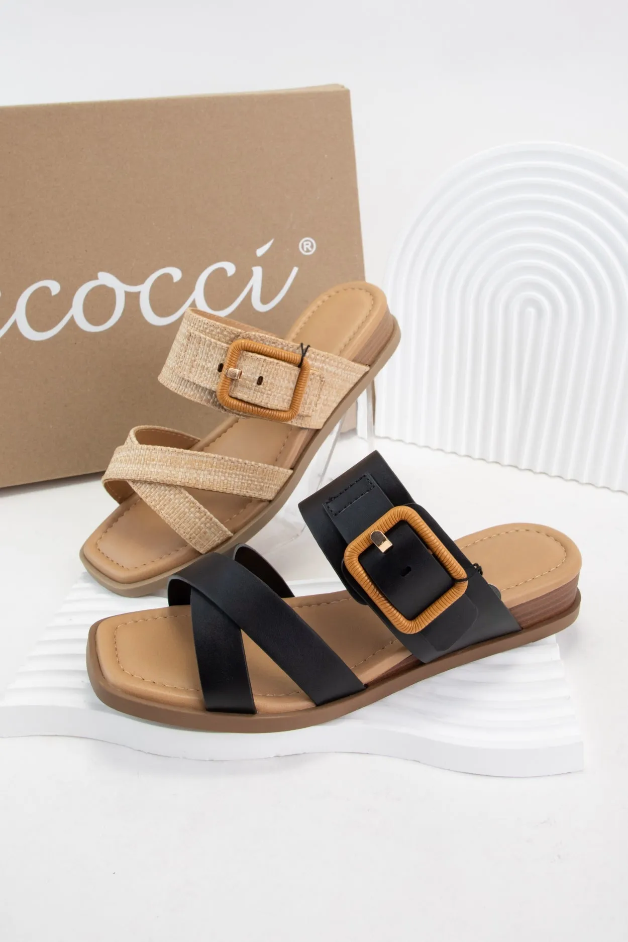 CARRY WIDE FIT SQAURE TOE MINI WEDGE SANDALS sold by CCOCCI product image thumbnail 3