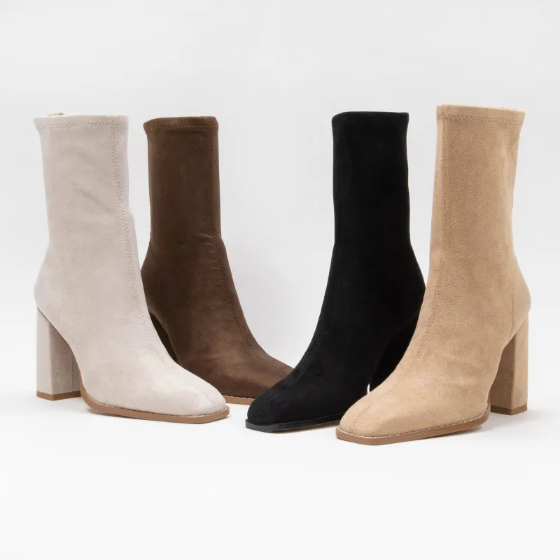 CAMILLE sold by CCOCCI