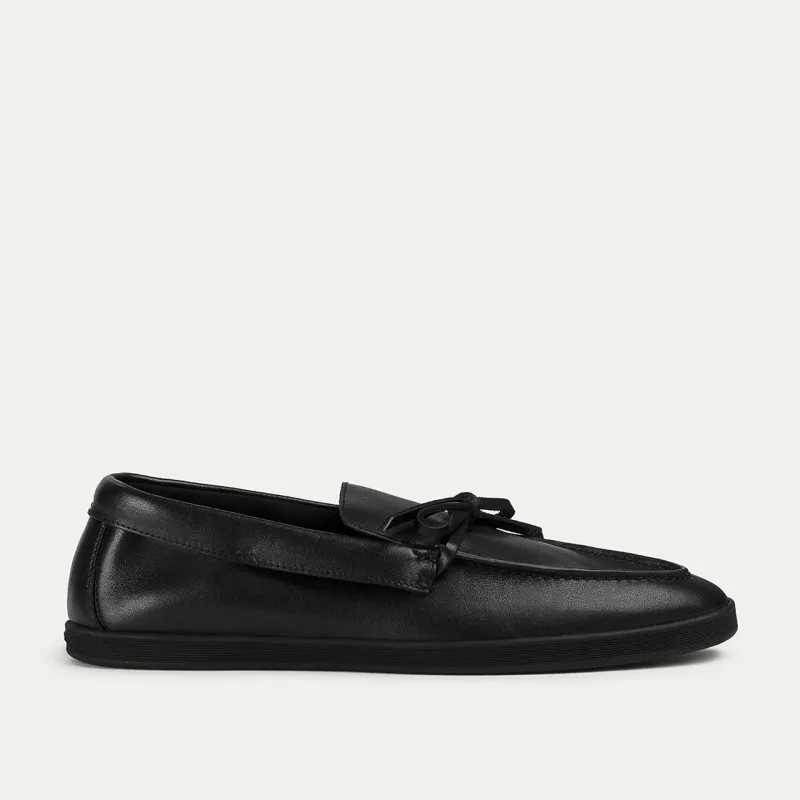 NEWPORT made by Cesare Paciotti
