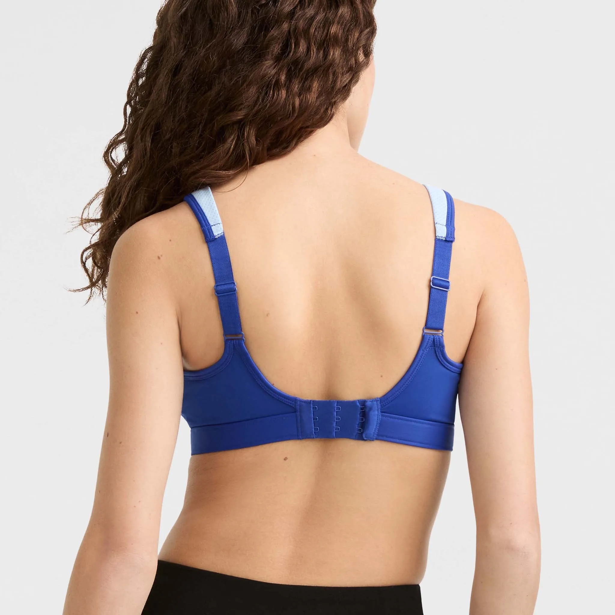 Spot Comfort High-Impact Sports Bra, C Logo sold by Champion product image thumbnail 2