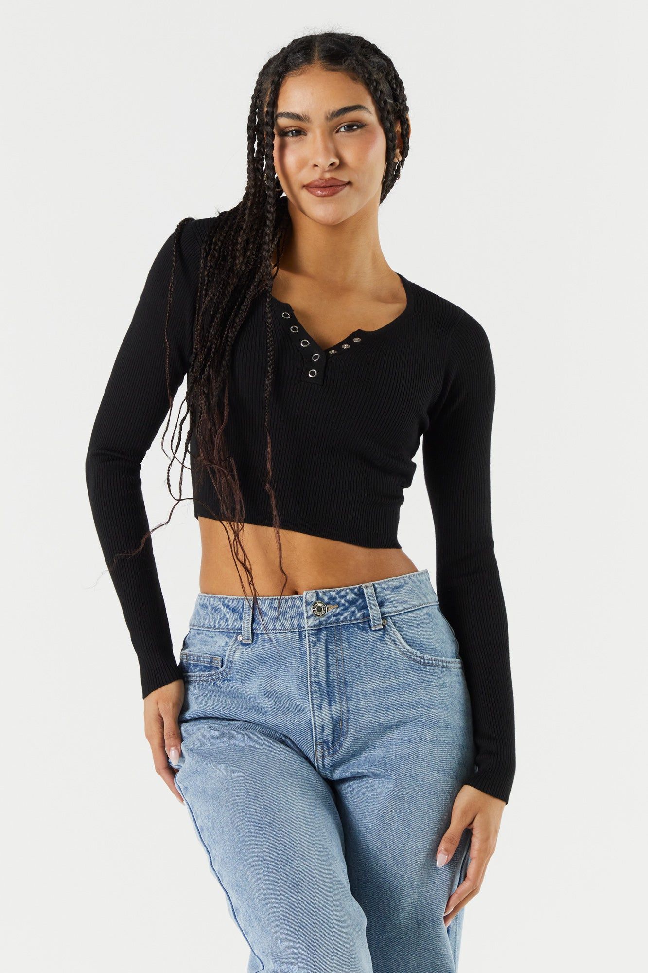 Ribbed Henley Snap-Button Crop Top sold by Charlotte Russe product image thumbnail 4