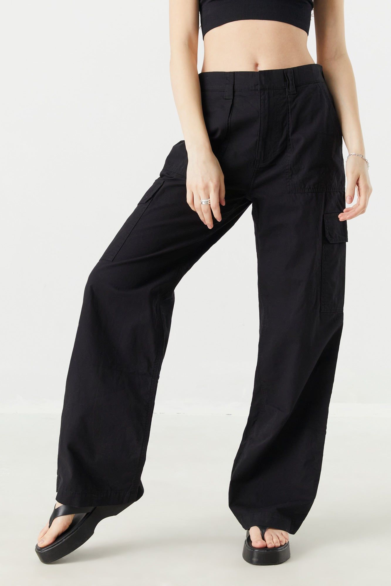 Black Poplin Wide Leg Cargo Pant sold by Charlotte Russe product image thumbnail 2