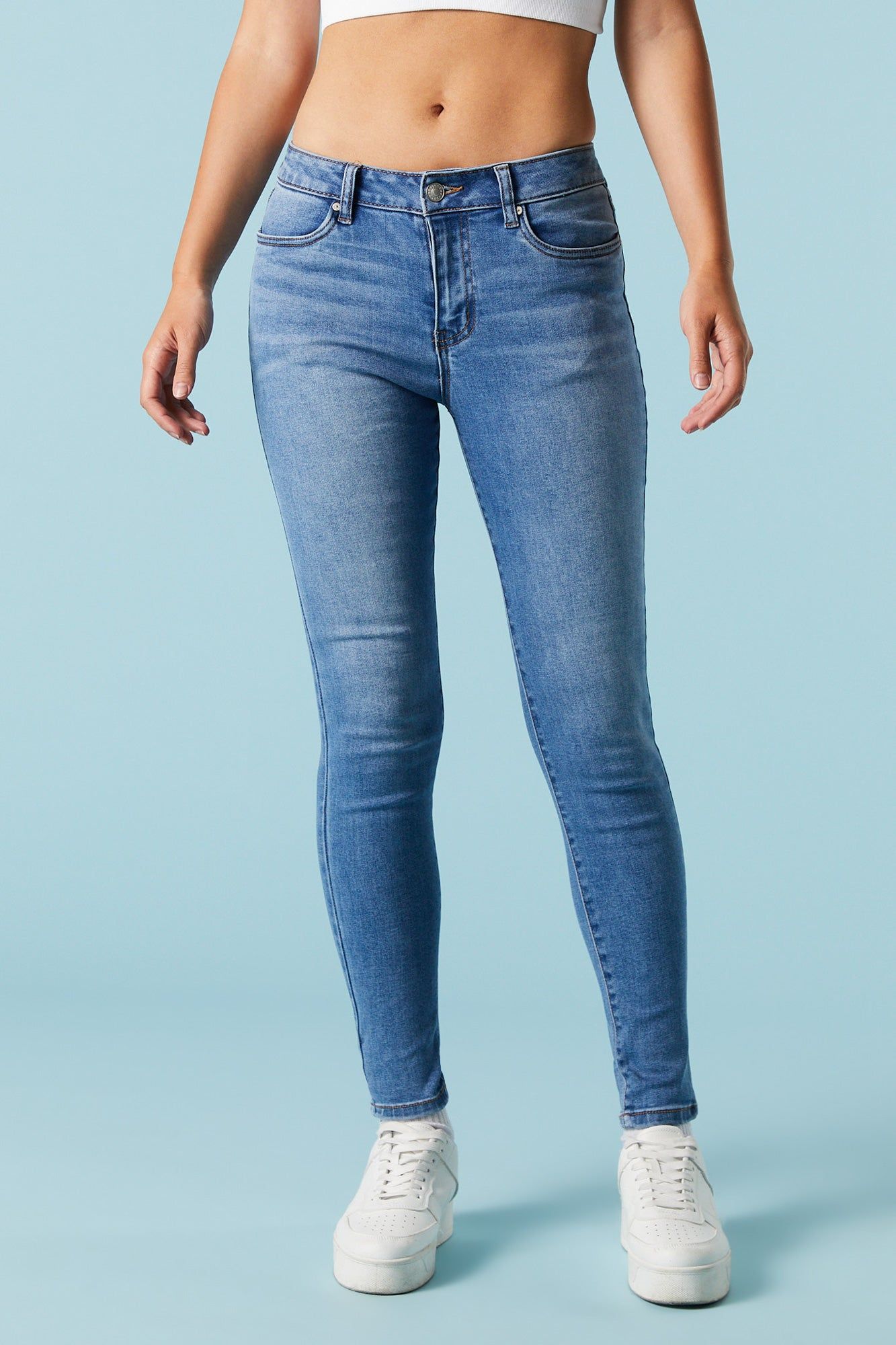 Miami Low Rise Medium Wash Skinny Jean sold by Charlotte Russe product image thumbnail 2