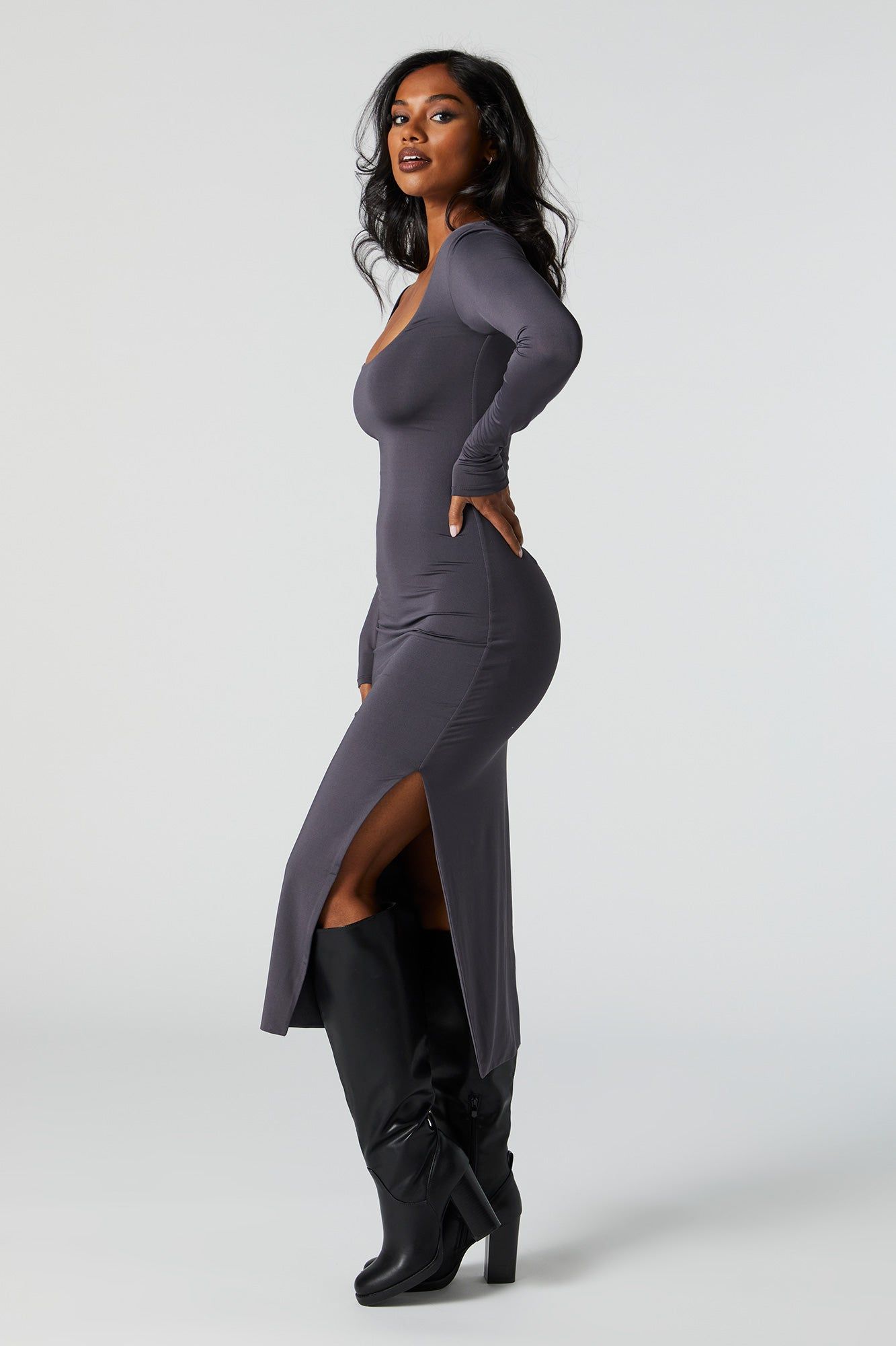Contour Scoop Neck Long Sleeve Midi Dress sold by Charlotte Russe product image thumbnail 3