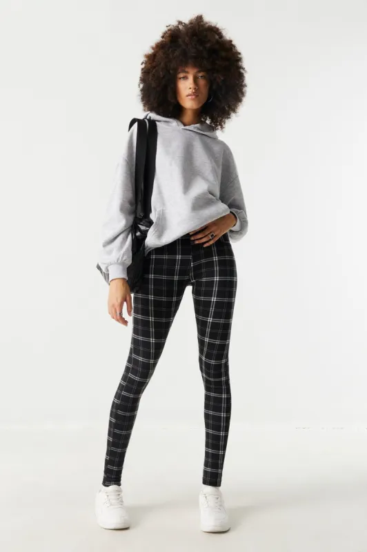 Soft Black Plaid High-Rise Zip Pocket Legging sold by Charlotte Russe
