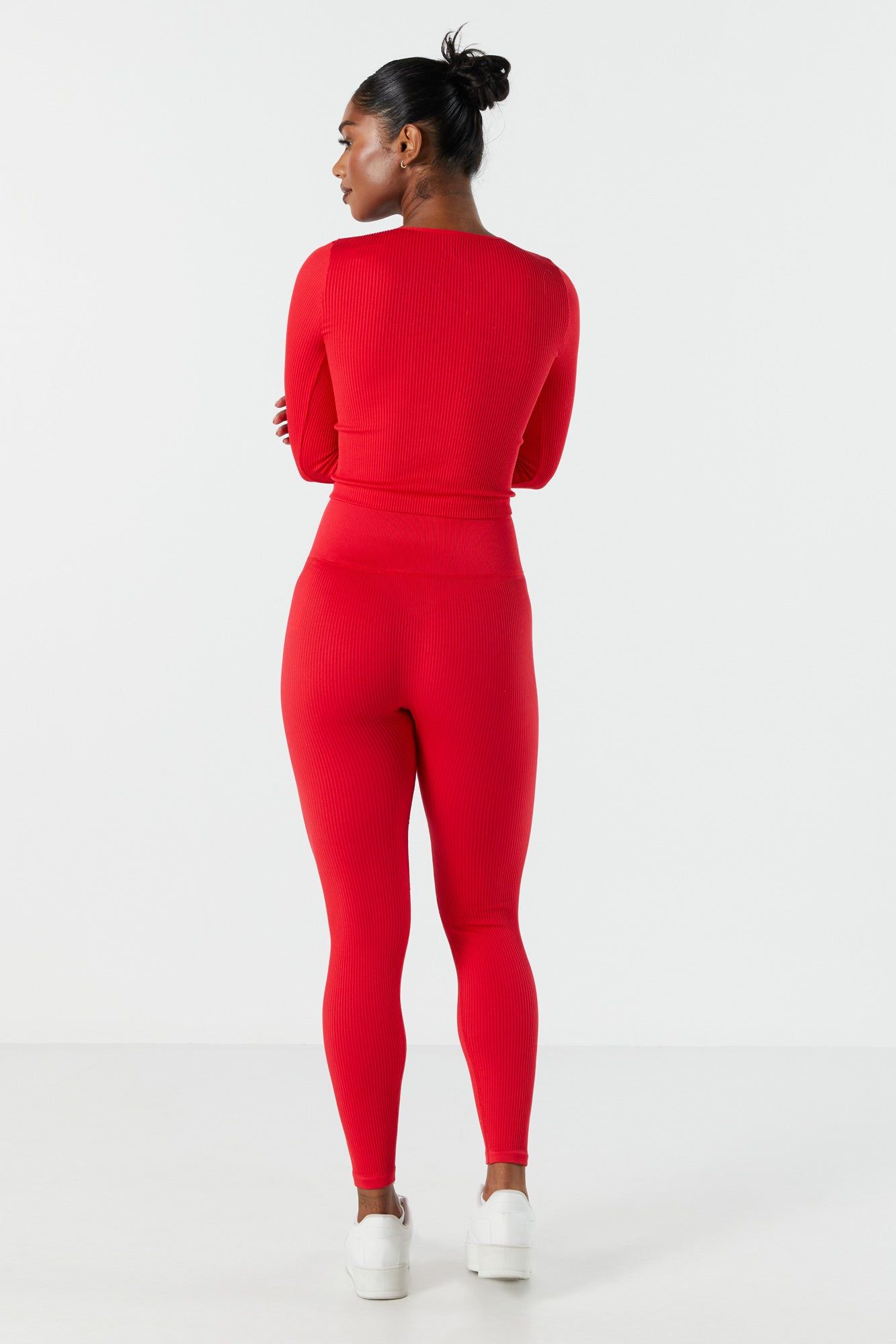Sommer Ray Seamless Ribbed Self Tie Active Legging sold by Charlotte Russe product image thumbnail 3