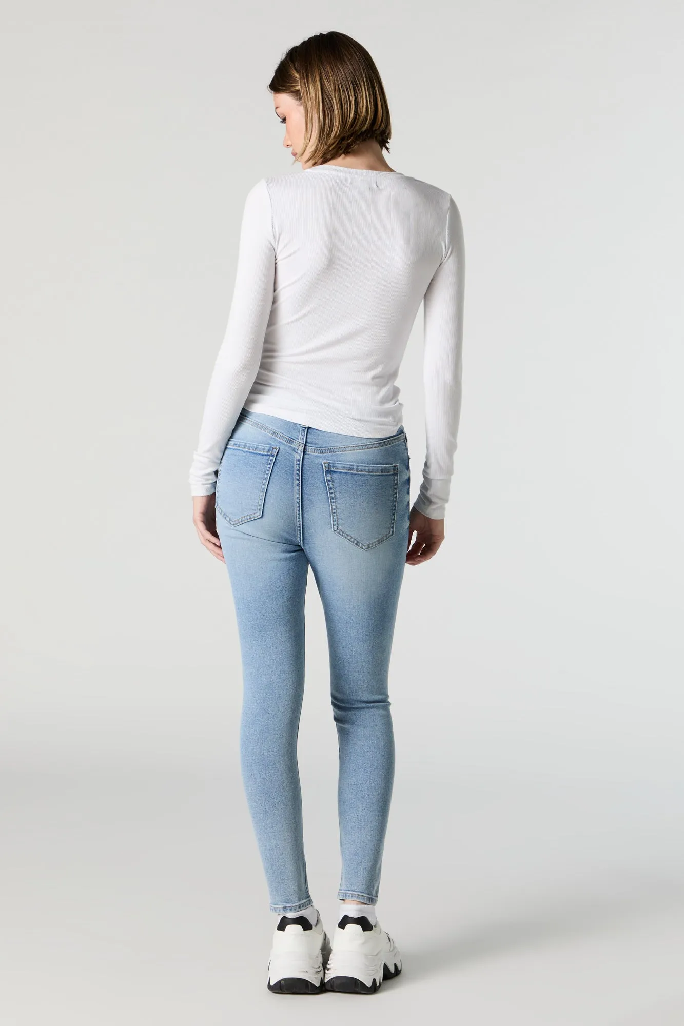 Miami Medium Wash High Rise Skinny Jean sold by Charlotte Russe product image thumbnail 3