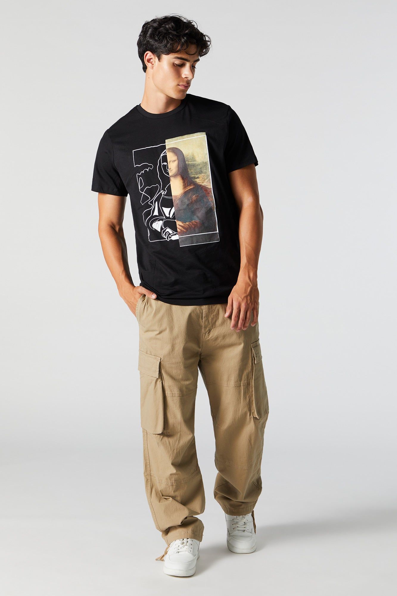 Mona Lisa Graphic T-Shirt sold by Charlotte Russe product image thumbnail 4