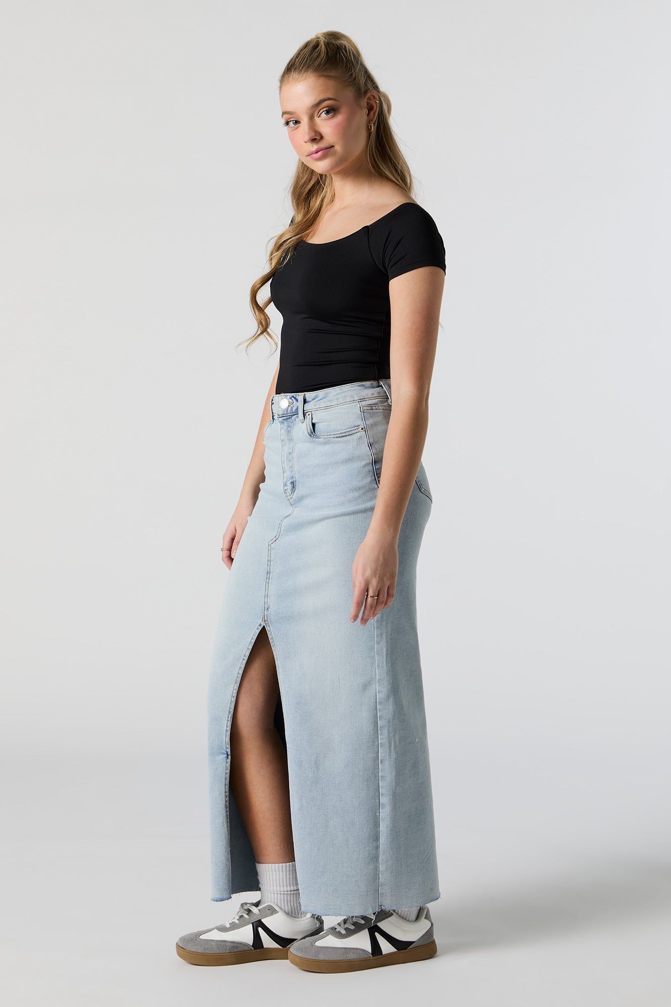 Light Denim Front Slit Maxi Skirt sold by Charlotte Russe product image thumbnail 2