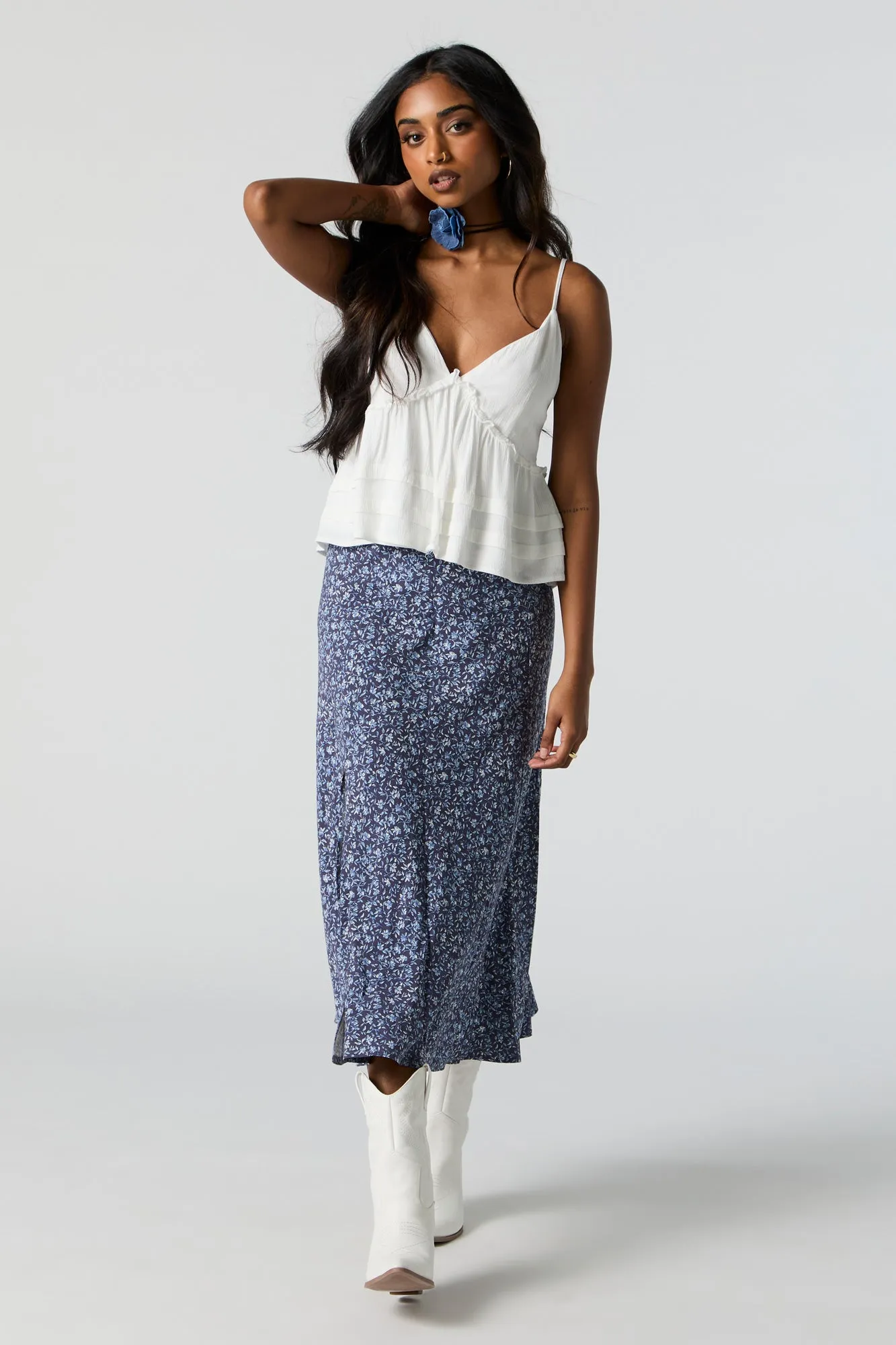Linen V-Neck Tiered Cami sold by Charlotte Russe product image thumbnail 3