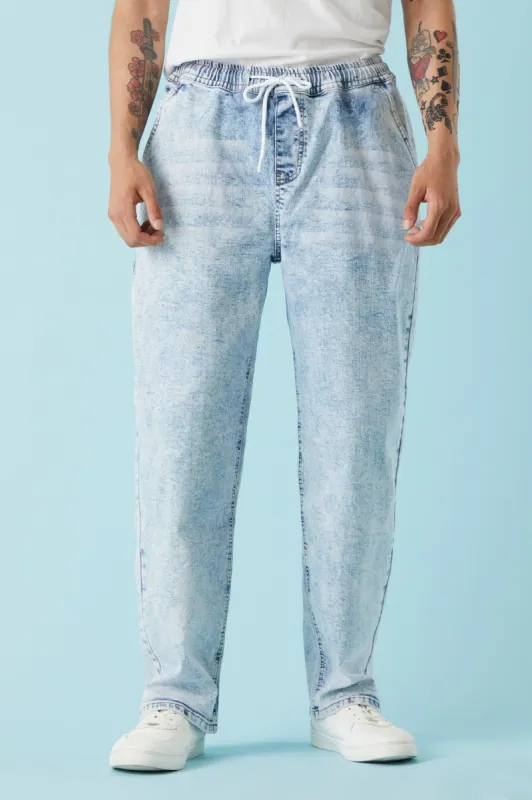 Medium Wash Loose Leg Jogger sold by Charlotte Russe