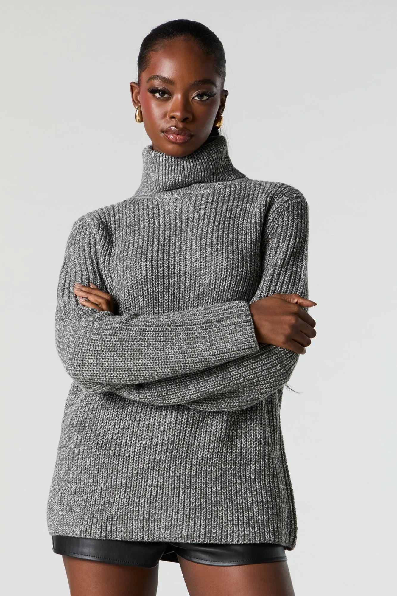 Ribbed Knit Turtleneck Tunic Sweater sold by Charlotte Russe product image thumbnail 4