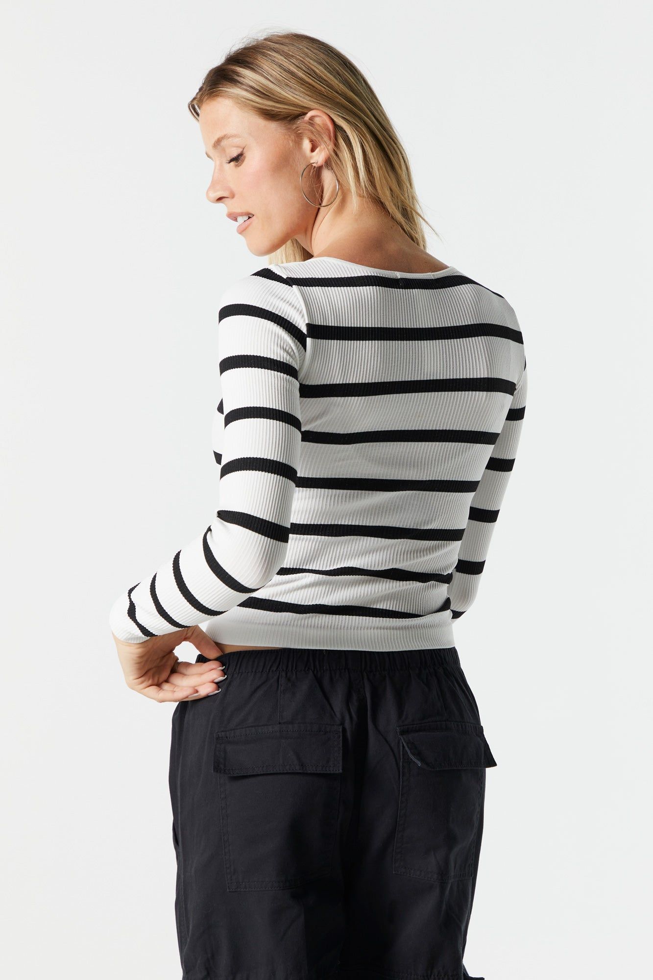 Ribbed Scoop Neck Long Sleeve Top sold by Charlotte Russe product image thumbnail 3