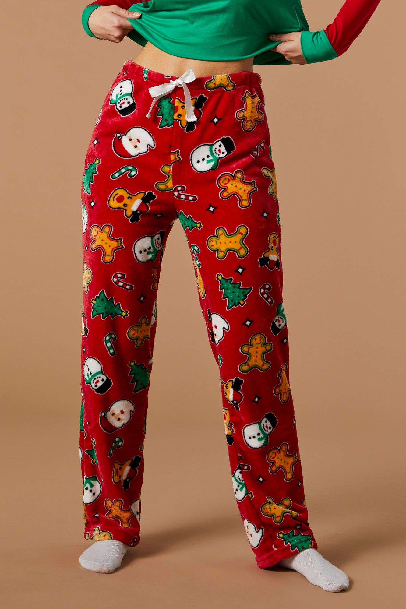 Fammy Jammies Xmas Plush 2 Piece Pajama Set sold by Charlotte Russe product image thumbnail 4