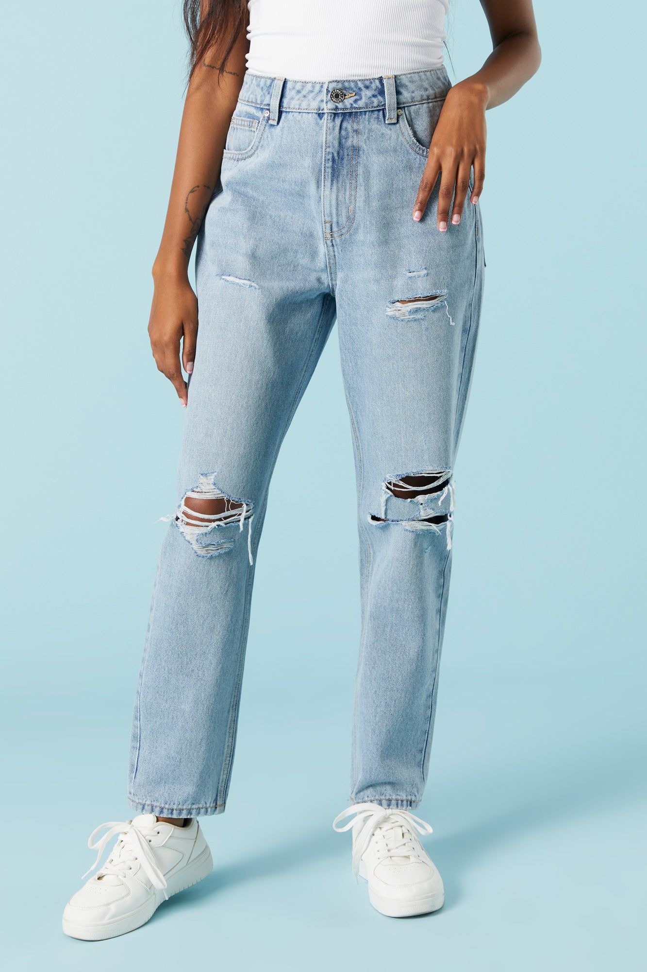 Light Wash Distressed Mom Jean sold by Charlotte Russe product image thumbnail 2