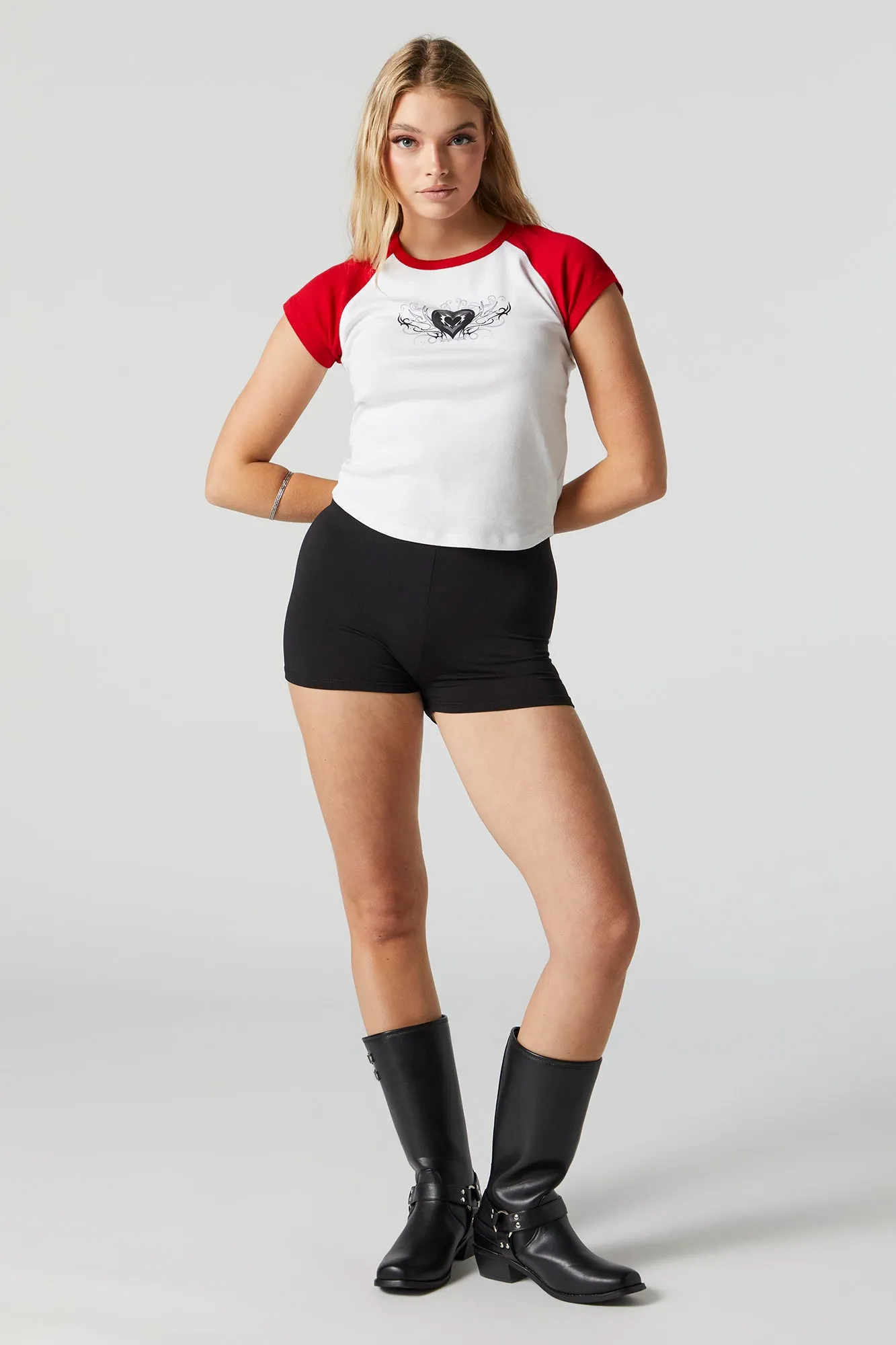 Grunge Heart Graphic Raglan T-Shirt sold by Charlotte Russe product image thumbnail 2