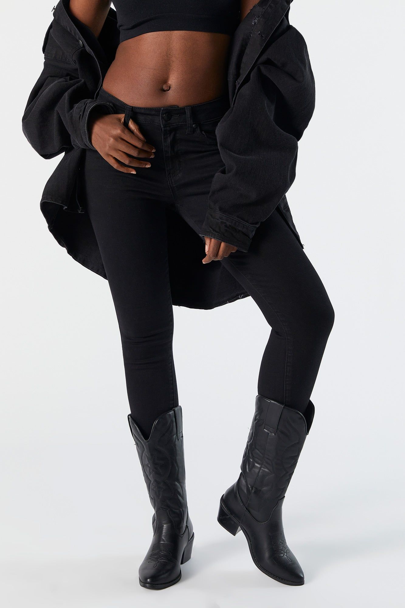 Miami Low Rise Black Wash Skinny Jean sold by Charlotte Russe product image thumbnail 2