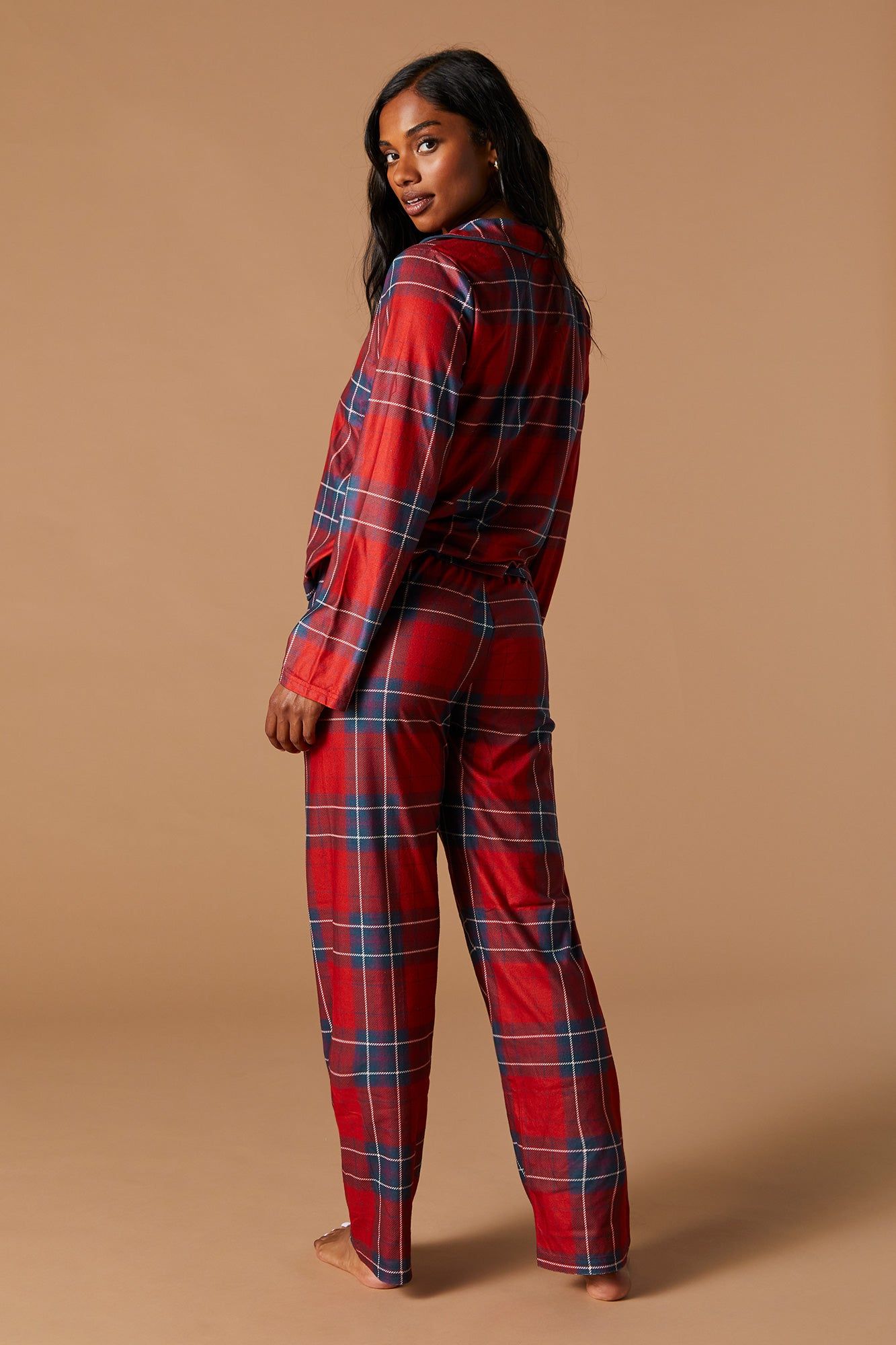 Matching the Family Holiday Plaid Flannel 2 Piece Pajama Set sold by Charlotte Russe product image thumbnail 4