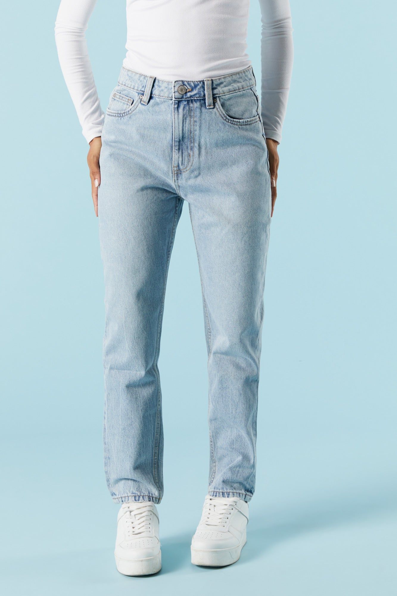Light Wash Denim Mom Jean sold by Charlotte Russe product image thumbnail 2