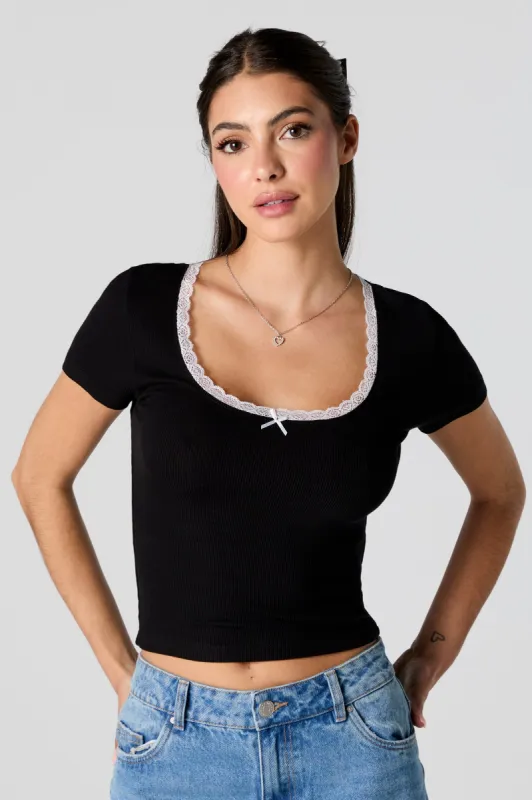 Ribbed Lace Trim Cropped T-Shirt sold by Charlotte Russe