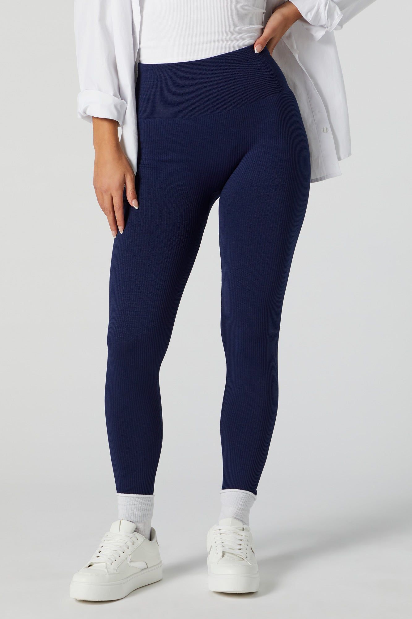 Seamless Ribbed Fleece Legging sold by Charlotte Russe product image thumbnail 2