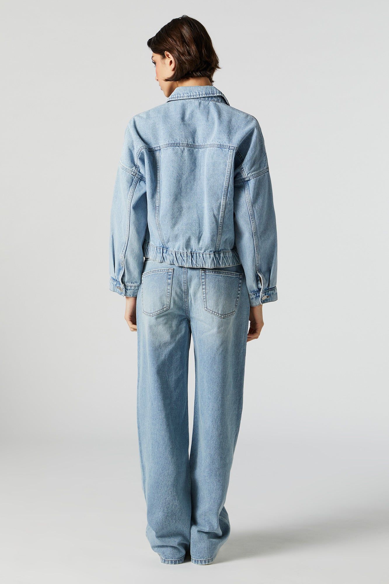 Medium Blue Wash Low Rise Wide Leg Skater Jean sold by Charlotte Russe product image thumbnail 3