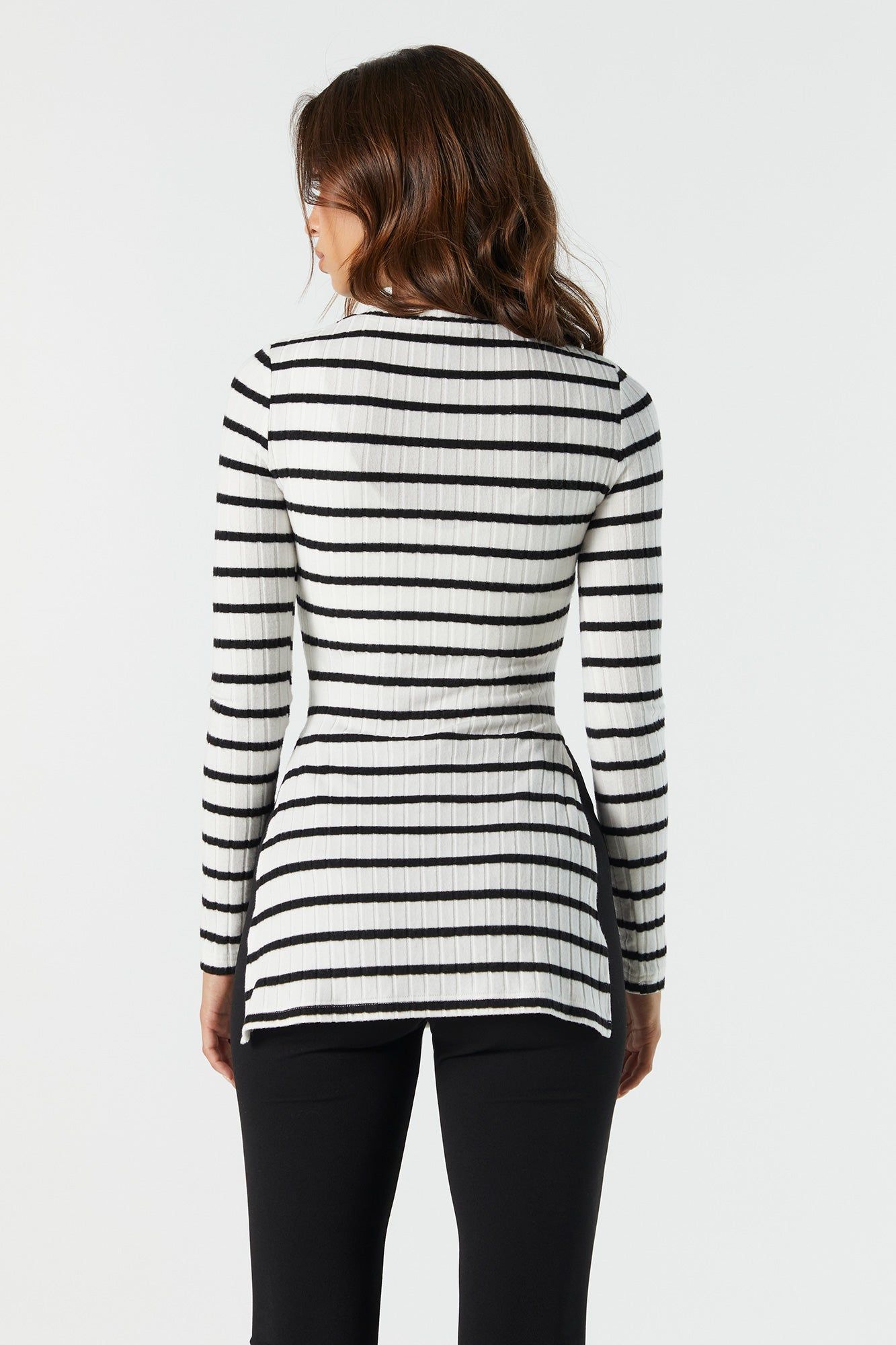 Tunique côtelée à manches longues sold by Charlotte Russe product image thumbnail 18