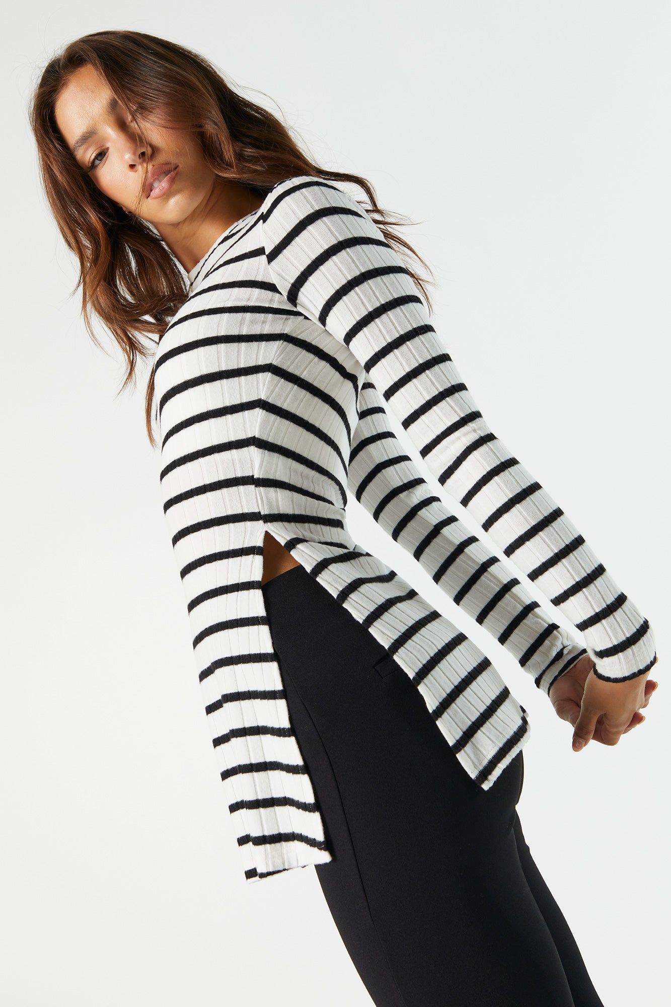 Tunique côtelée à manches longues sold by Charlotte Russe