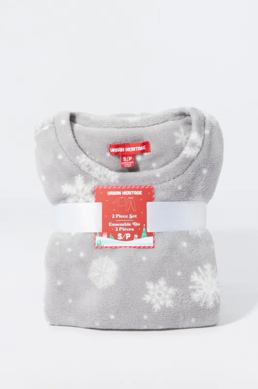 Plush Snowflake 2 Piece Holiday Pajama Set sold by Charlotte Russe