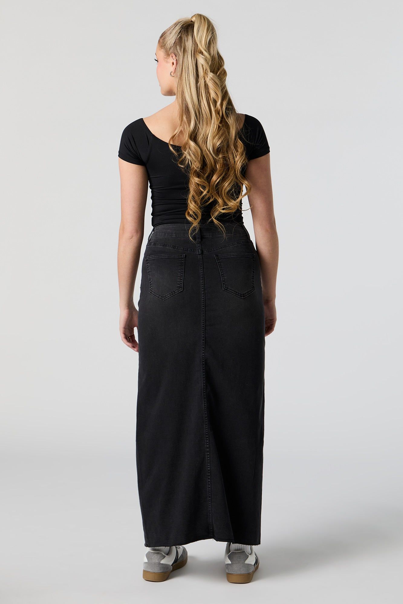 Denim Front Slit Maxi Skirt sold by Charlotte Russe product image thumbnail 2