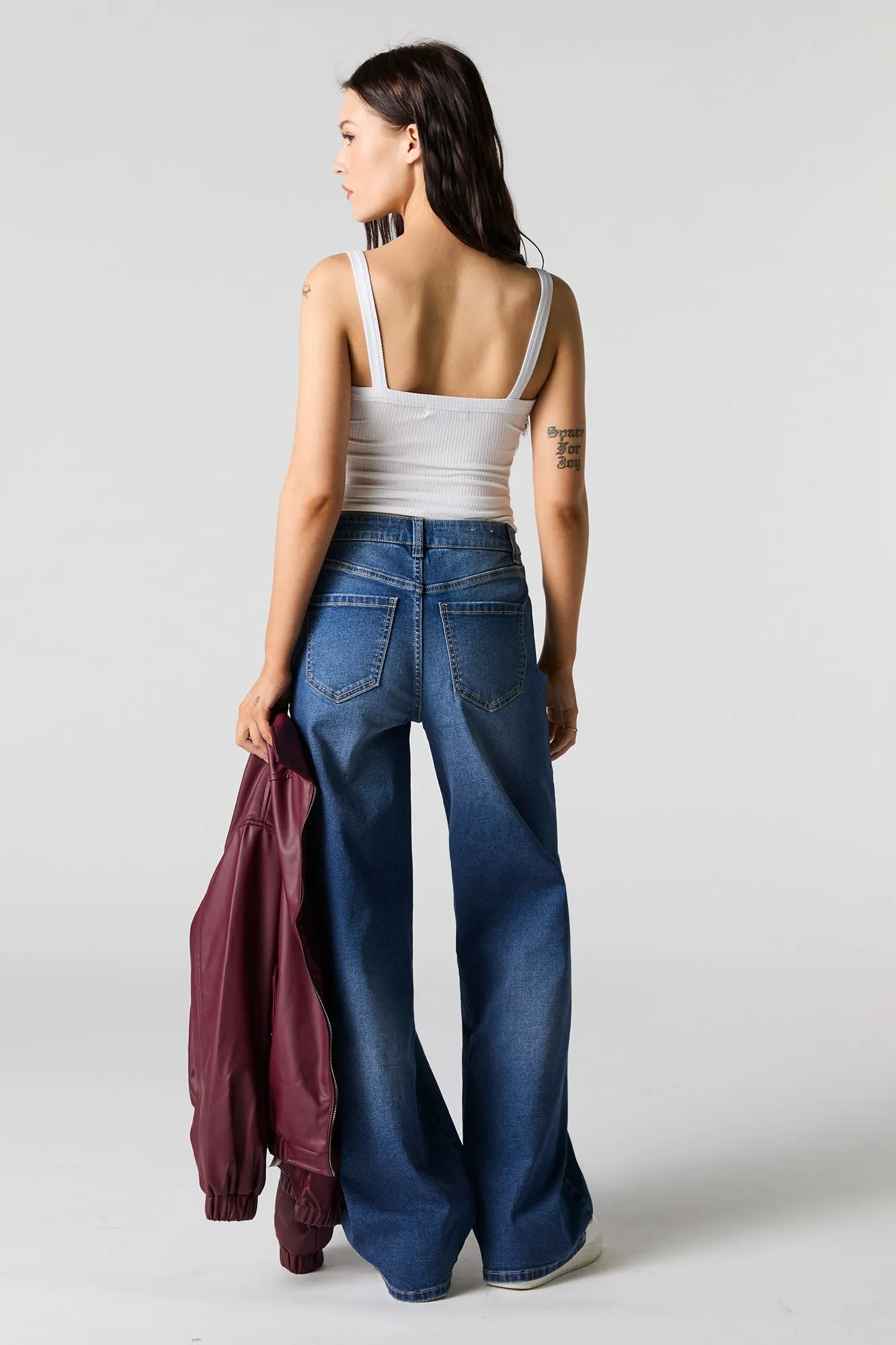 Dark Wash Wide Leg Jean sold by Charlotte Russe product image thumbnail 3