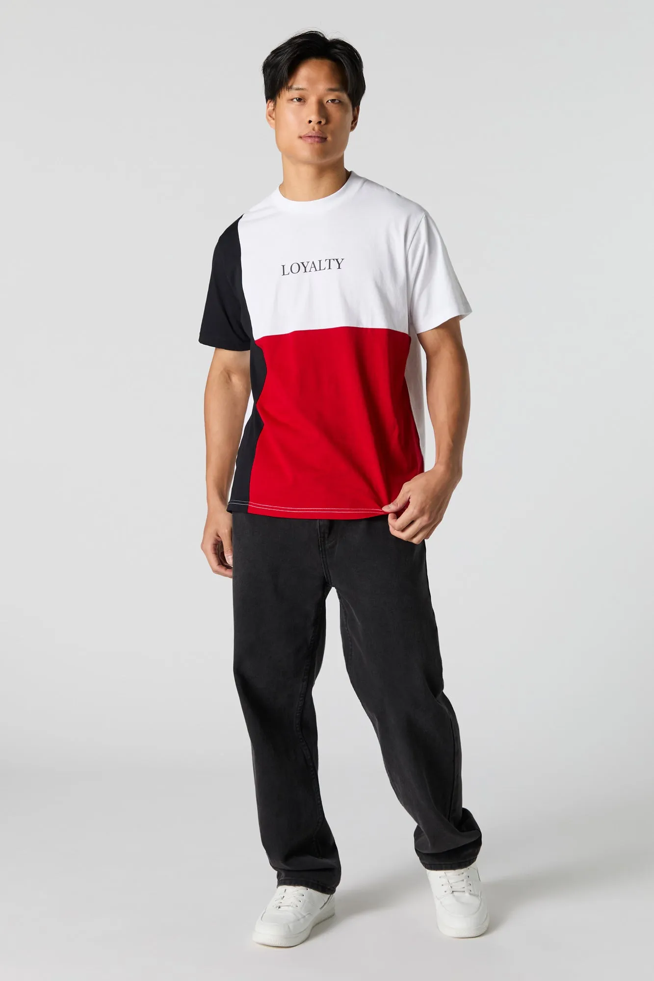 Colourblock Graphic T-Shirt sold by Charlotte Russe product image thumbnail 3