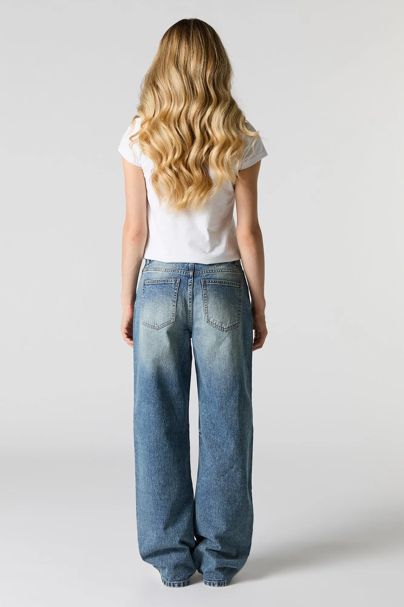 Vintage Dark Wash High Rise Wide Leg Jean sold by Charlotte Russe product image thumbnail 3