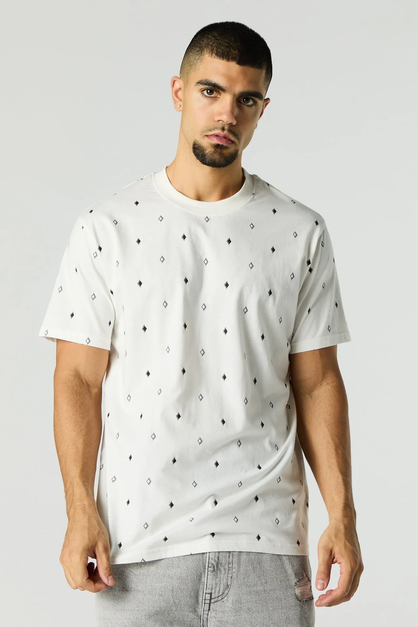 Ditsy Print Crewneck T-Shirt sold by Charlotte Russe product image thumbnail 4