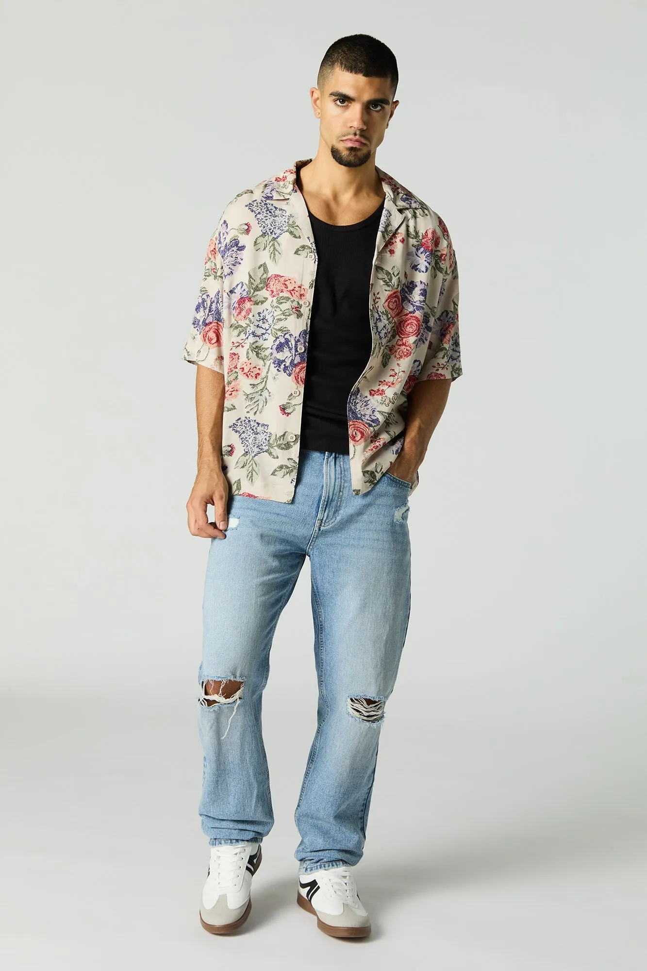 Floral Print Short Sleeve Button-Up Top sold by Charlotte Russe product image thumbnail 3