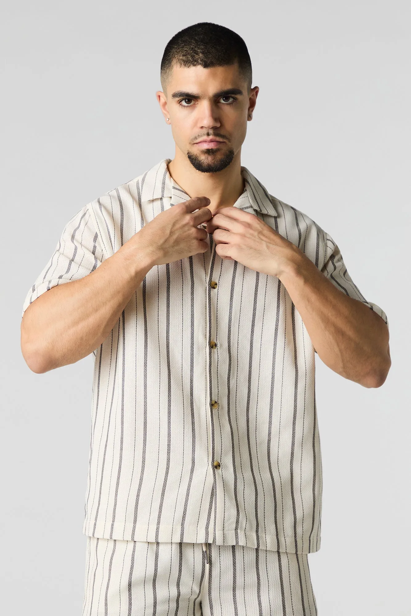 Textured Striped Knit Button-Up Top sold by Charlotte Russe product image thumbnail 4