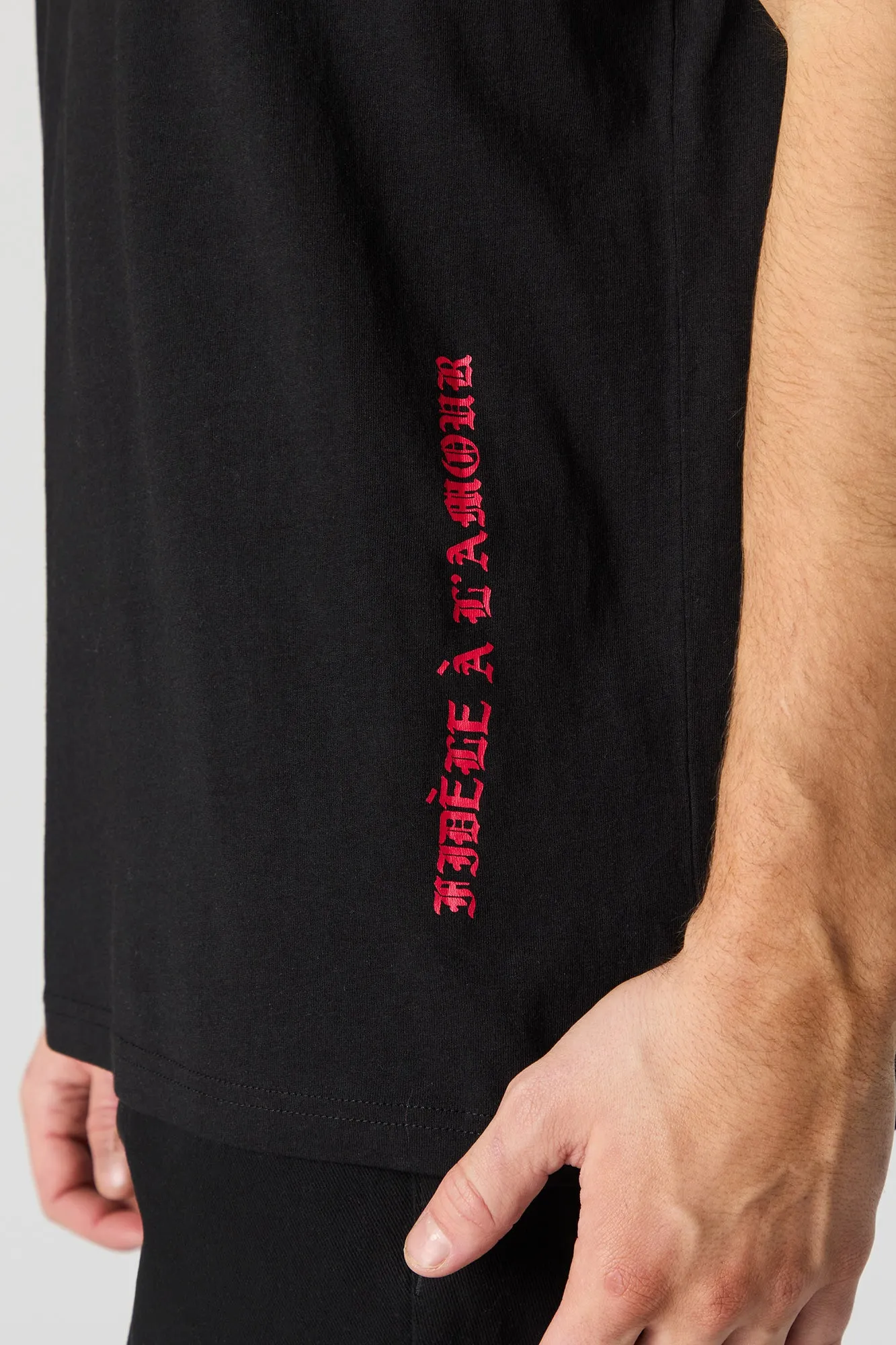 Skull & Roses Graphic T-Shirt sold by Charlotte Russe product image thumbnail 4