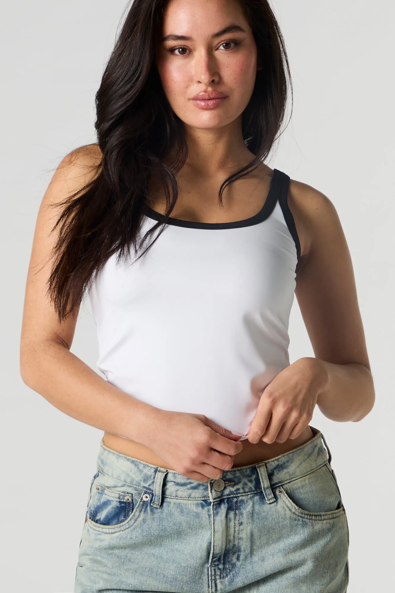 Contour Scoop Neck Contrast Trim Tank sold by Charlotte Russe product image thumbnail 4