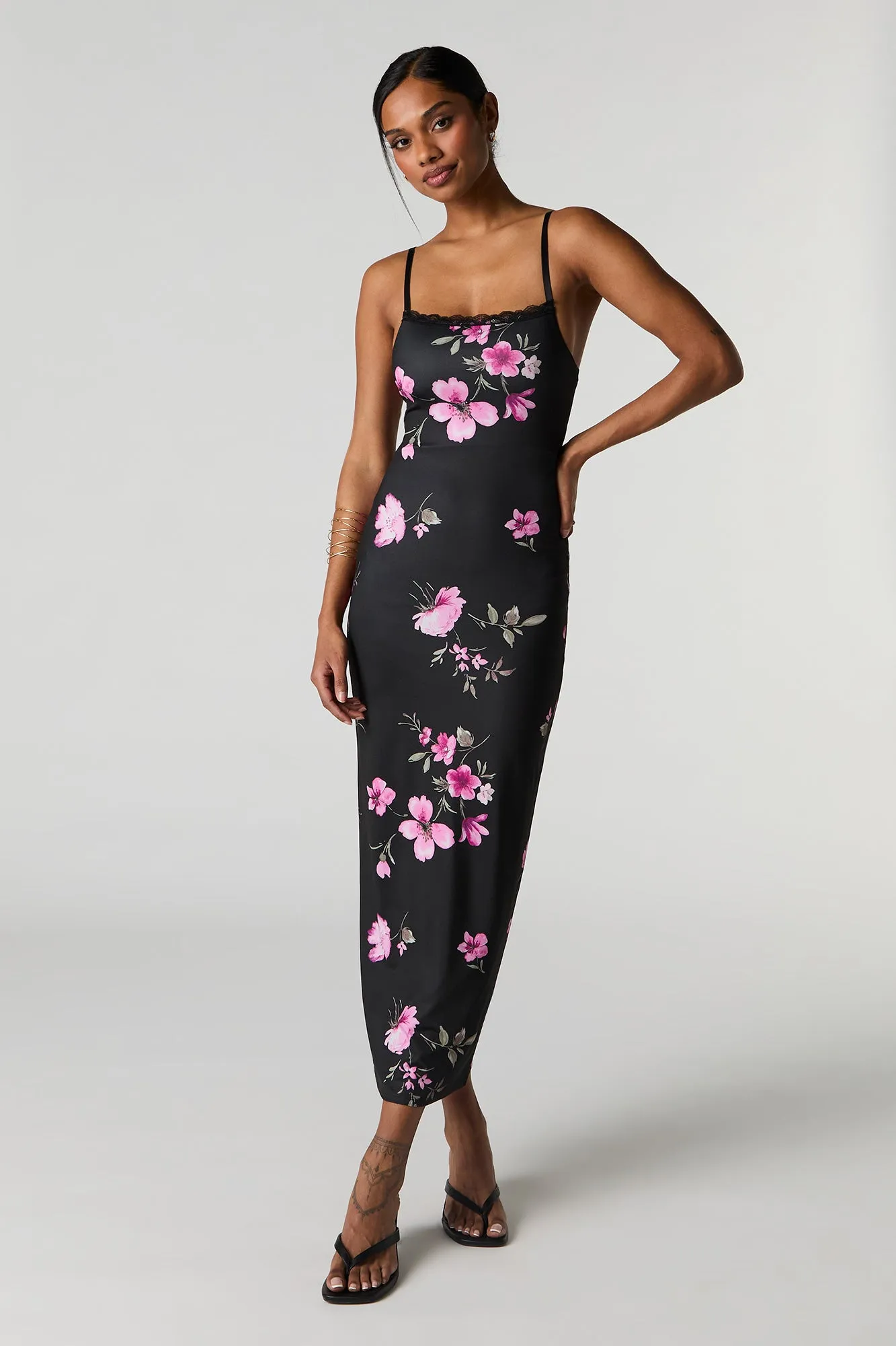 Contour Lace Trim Midi Dress sold by Charlotte Russe product image thumbnail 2