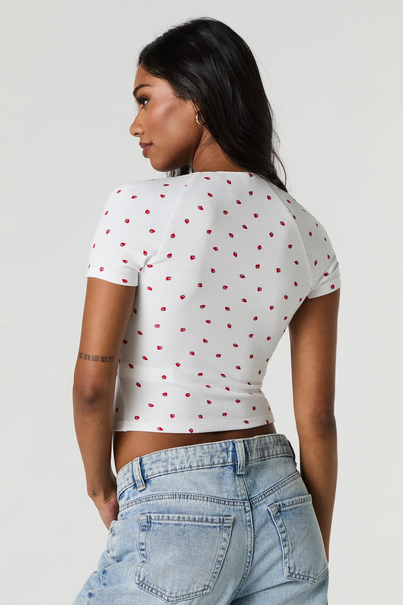 Ribbed Square Neck Rosette Cropped T-Shirt sold by Charlotte Russe product image thumbnail 2