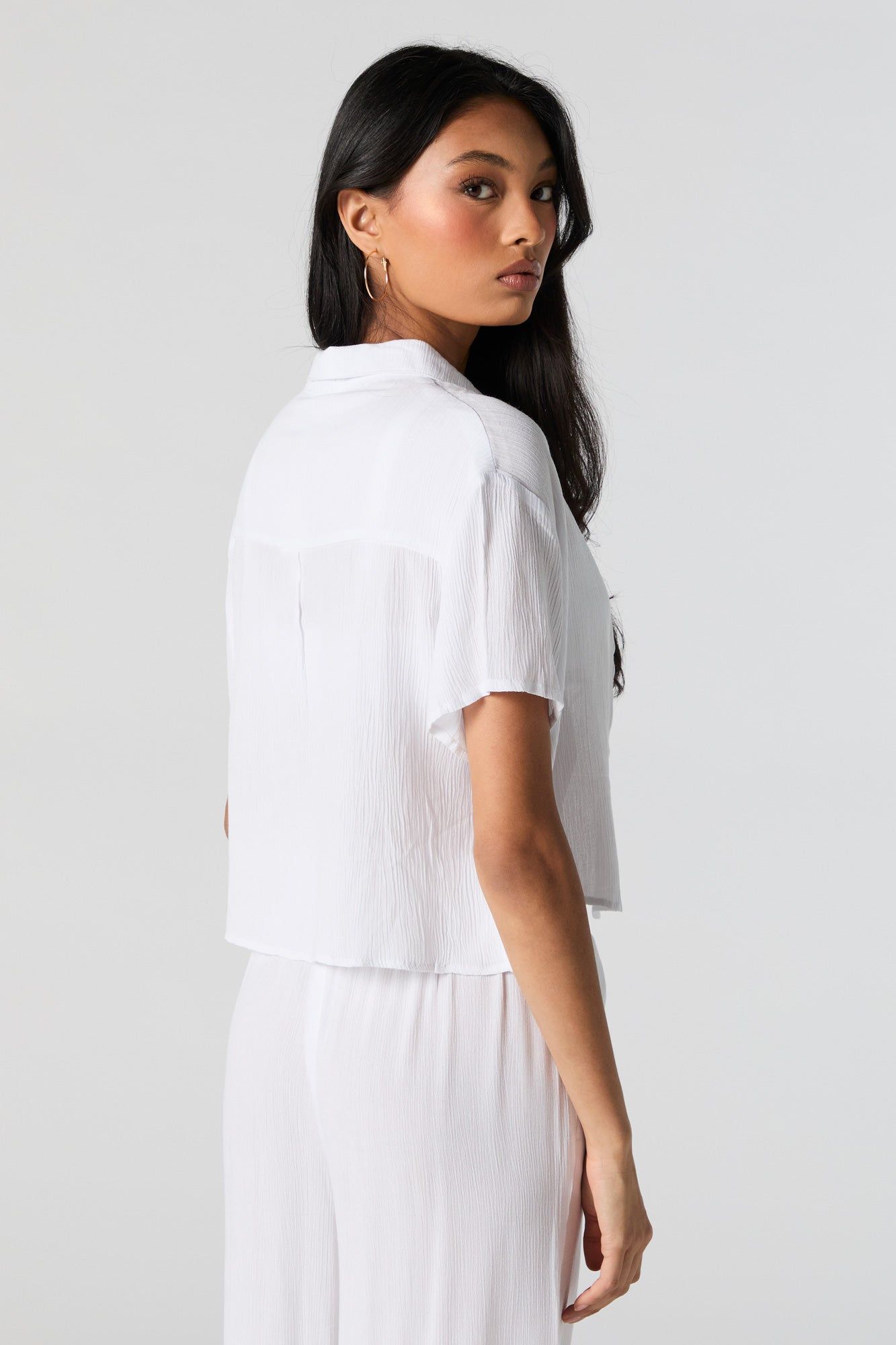 Textured Cropped Button-Up Top sold by Charlotte Russe product image thumbnail 2
