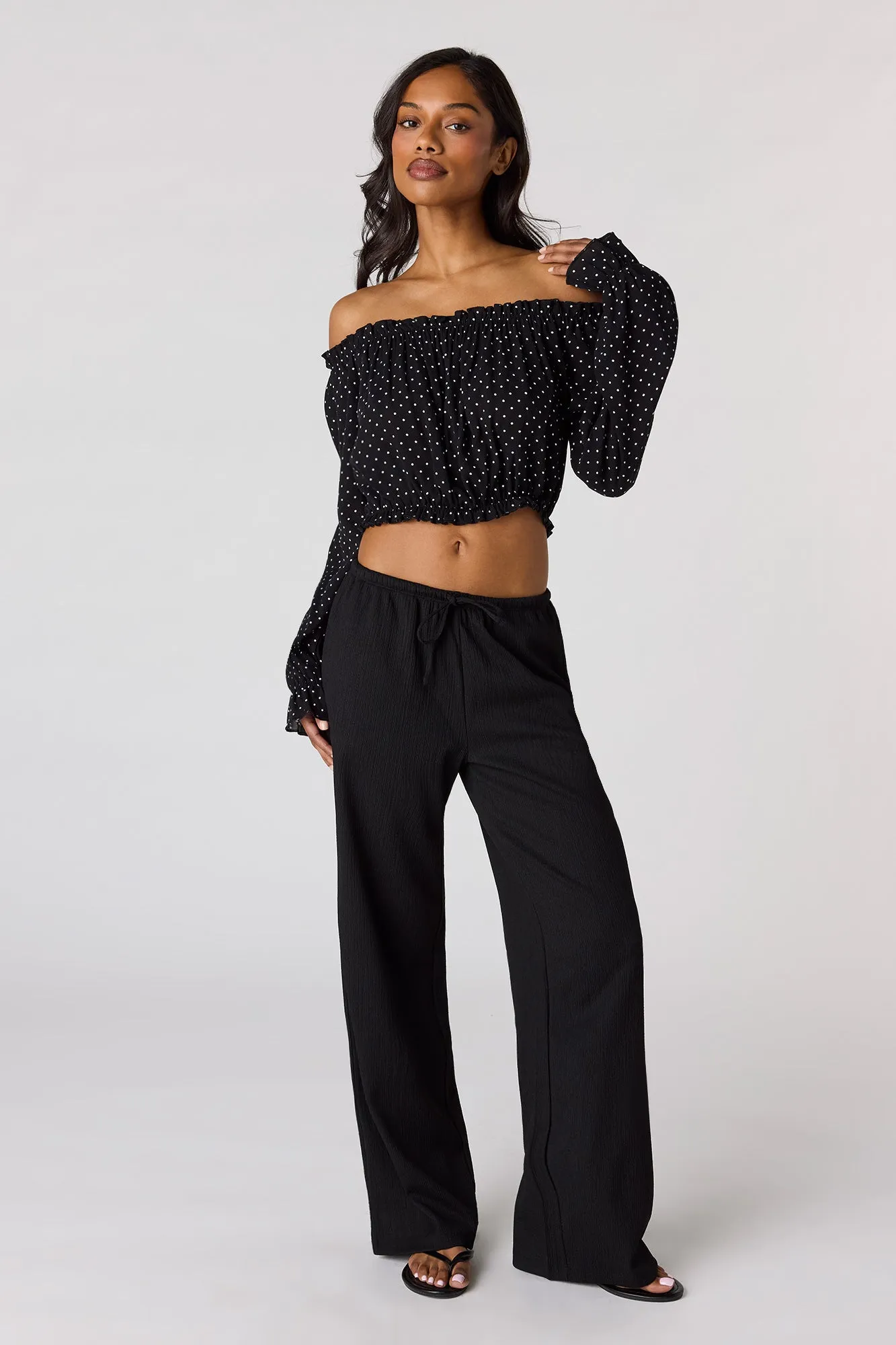 Textured Flowy Drawstring Dress Pant sold by Charlotte Russe product image thumbnail 4