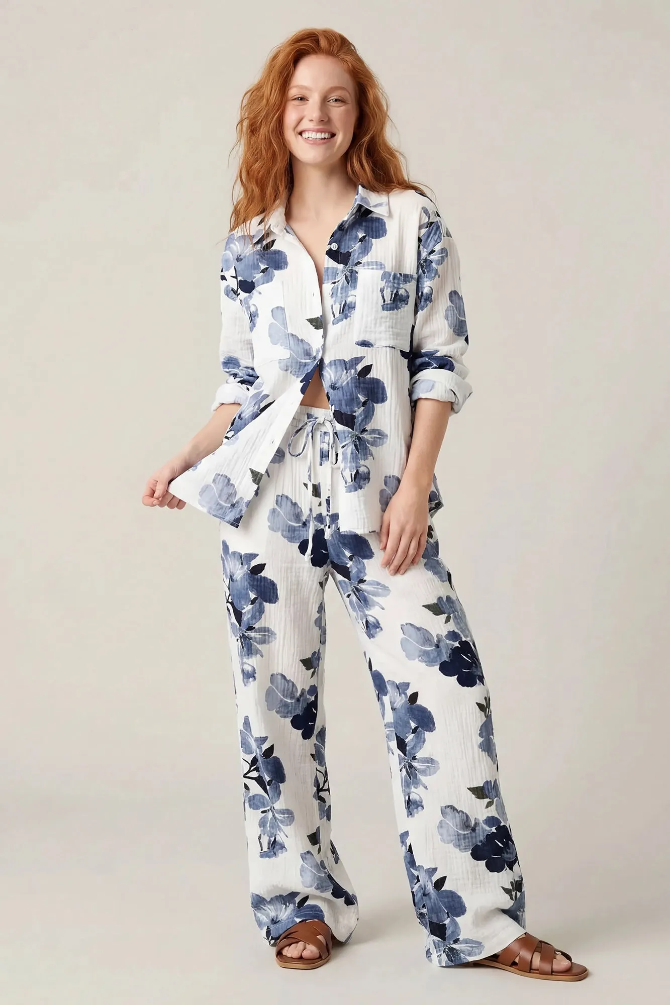 Textured Button-Up Top sold by Charlotte Russe product image thumbnail 3