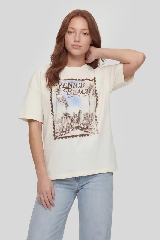 Graphic Boyfriend T-Shirt made by Stitches