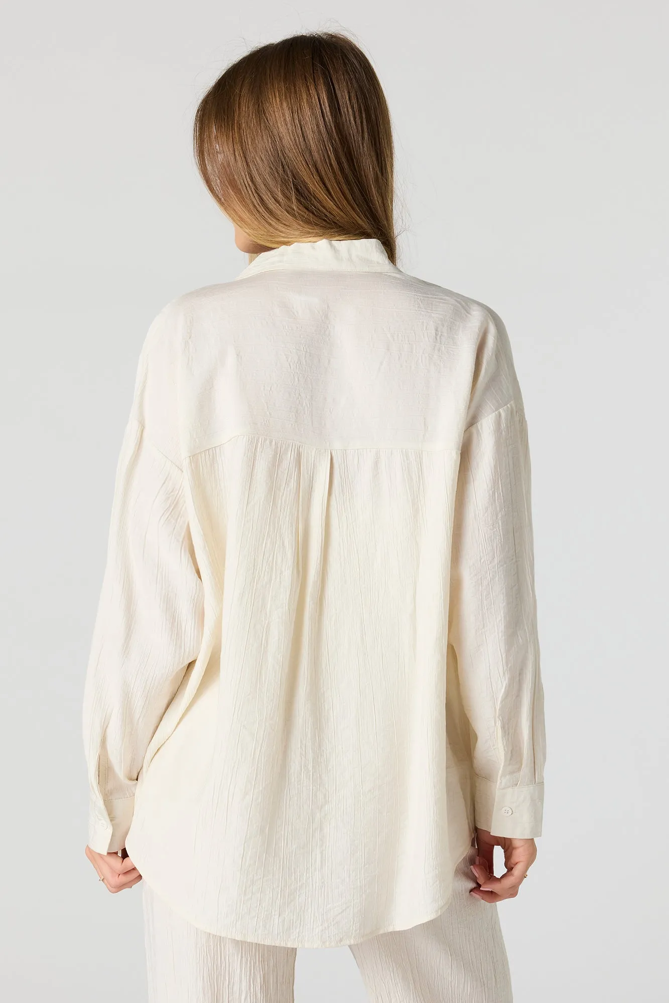 Textured Button-Up Oversized Top sold by Charlotte Russe product image thumbnail 2